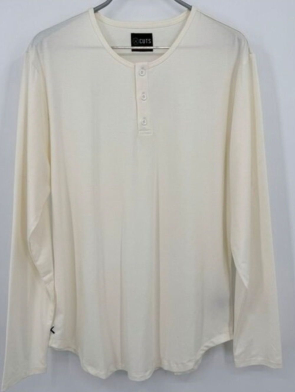 NIB MEN'S $34 Cuts Clothing 3 Button Long Sleeve Henley EGGSHELLS Size XL